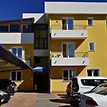Mondial Otel 3*