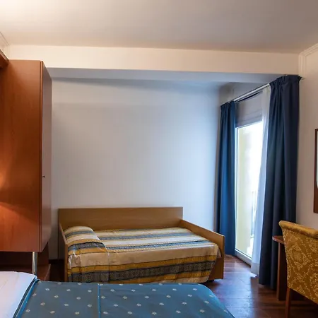 Hotel Mondial