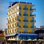 Mondial Hotel
